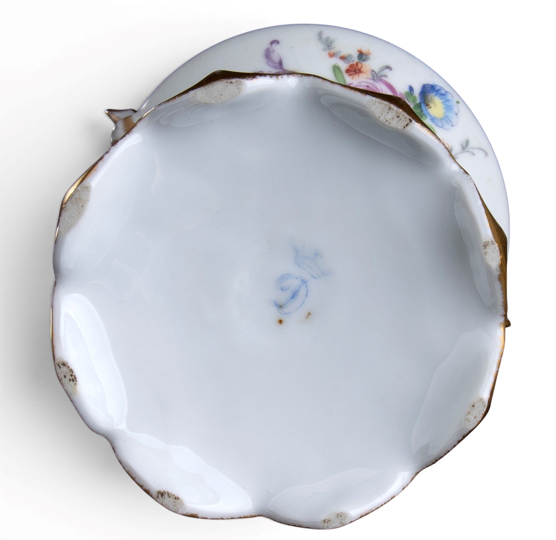 Vaso biansato con coperchio, porcellana di Dresda policroma