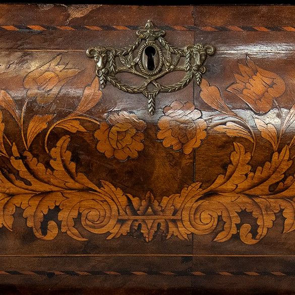 Vetrina con Cassettiera Intarsiata - Olanda, XVIII Secolo