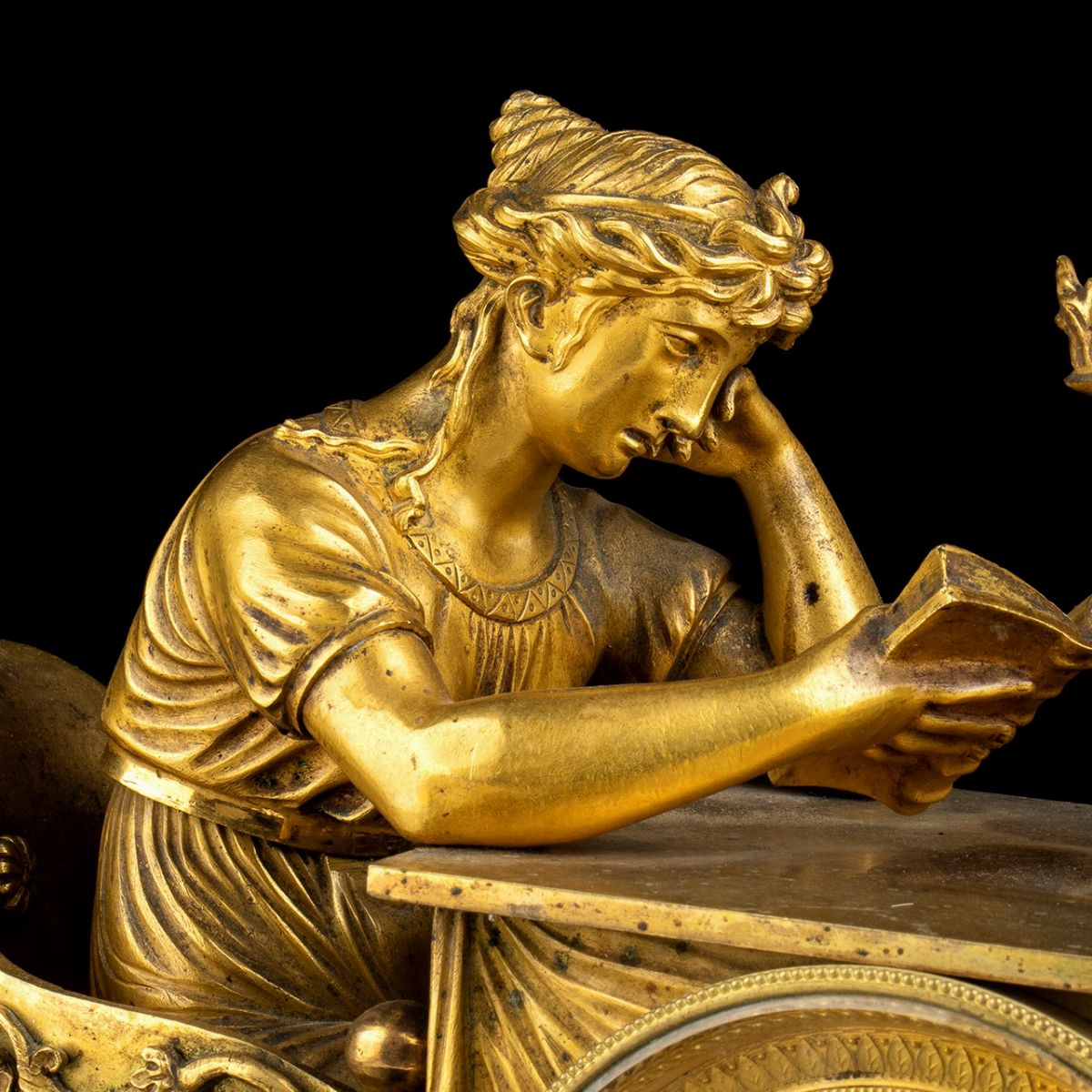 Orologio in Bronzo "la Lettrice” - Francia, XIX Secolo, Firmato Schüller a Paris