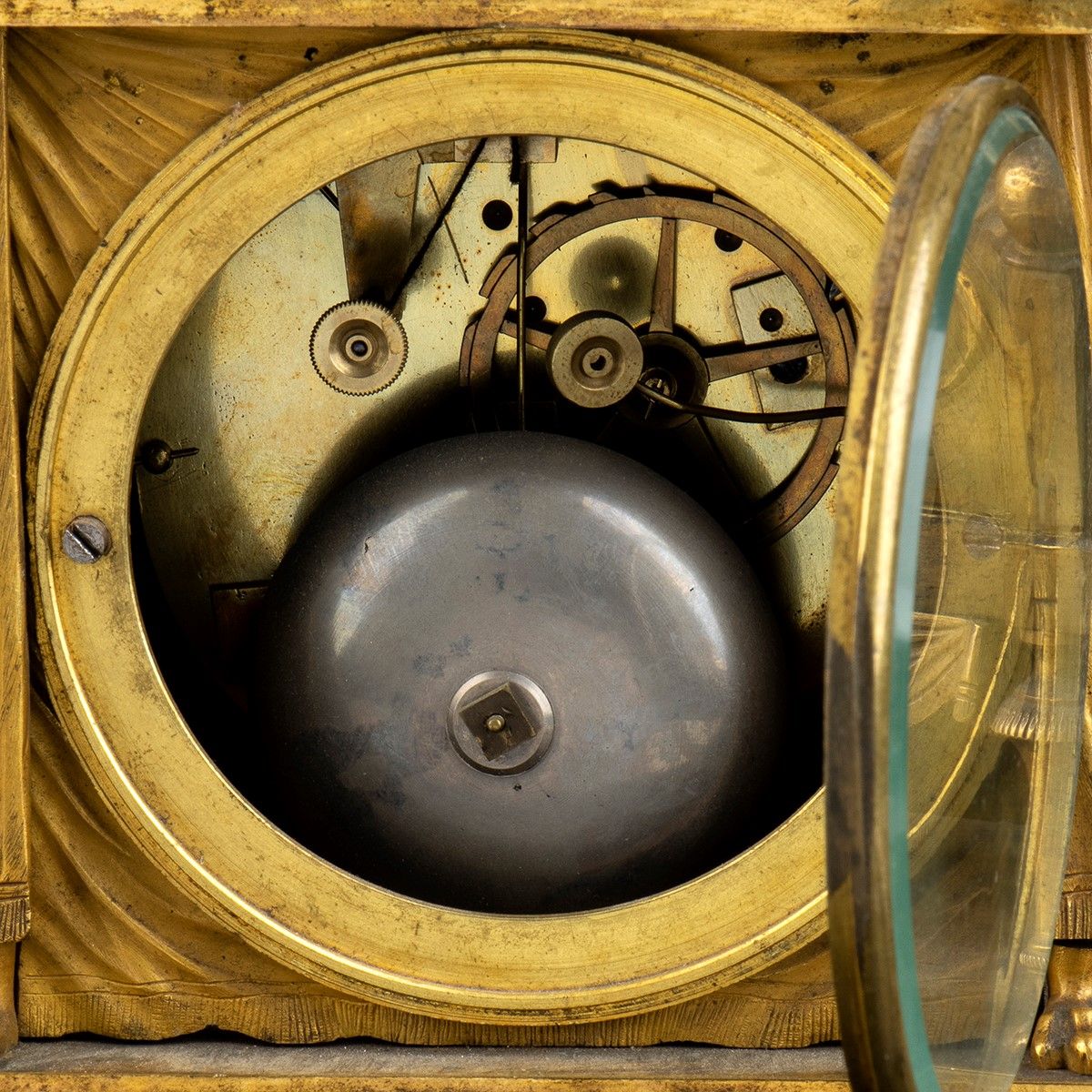 Orologio in Bronzo "la Lettrice” - Francia, XIX Secolo, Firmato Schüller a Paris