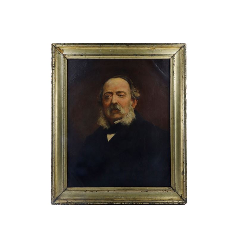 Busto di Gentil Uomo in Abito Scuro