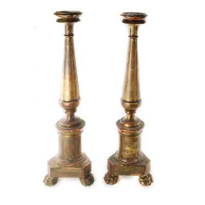 Coppia di Torcieri in Legno Dorato