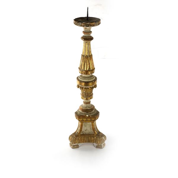White lacquered wooden torch and pure gold  (first half of the 19th century)  - Auction Smart Auction: Furniture, Paintings, Sculptures and more at affordable prices - Bertolami Fine Art - Casa d'Aste