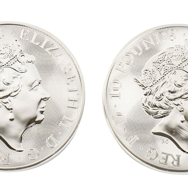 Lotto di Due Monete: 10 Pounds - Elizabeth II Silver Valiant; 10 Oz Fine Silver. 2020 - 2021