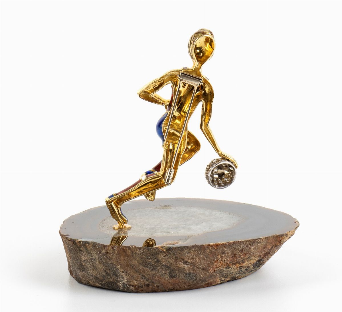DAMIANI: spilla in oro, diamanti e smalti raffigurante giocatore di pallacanestro