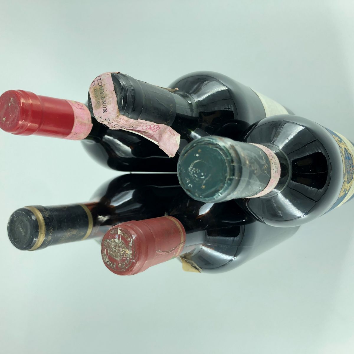 Tenute Silvio Nardi, Brunello di Montalcino - Villa Poggio Salvi, Brunello di Montalcino - Fattor...