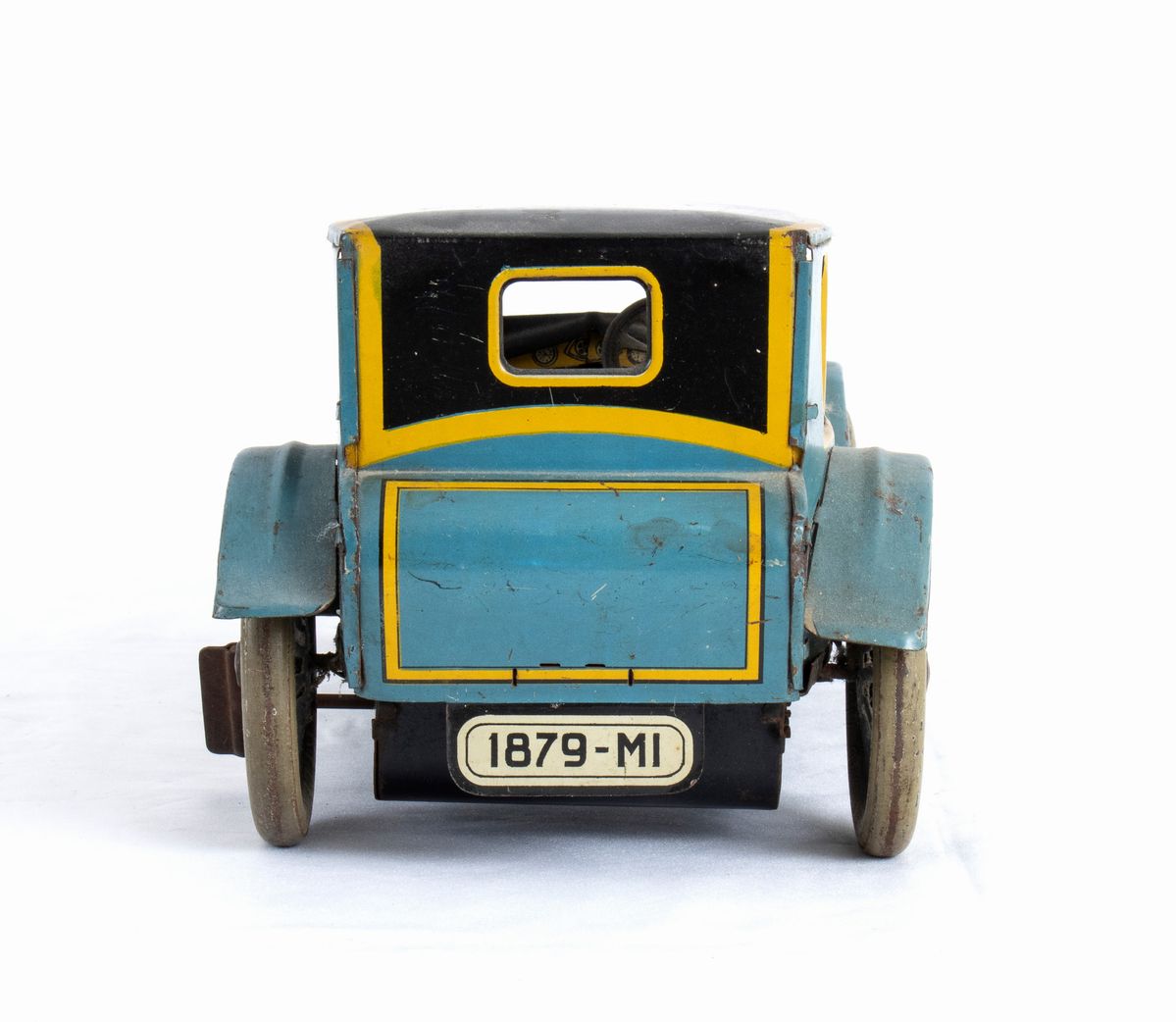 Alemanni, Auto Limousine 6 Luci Gigante