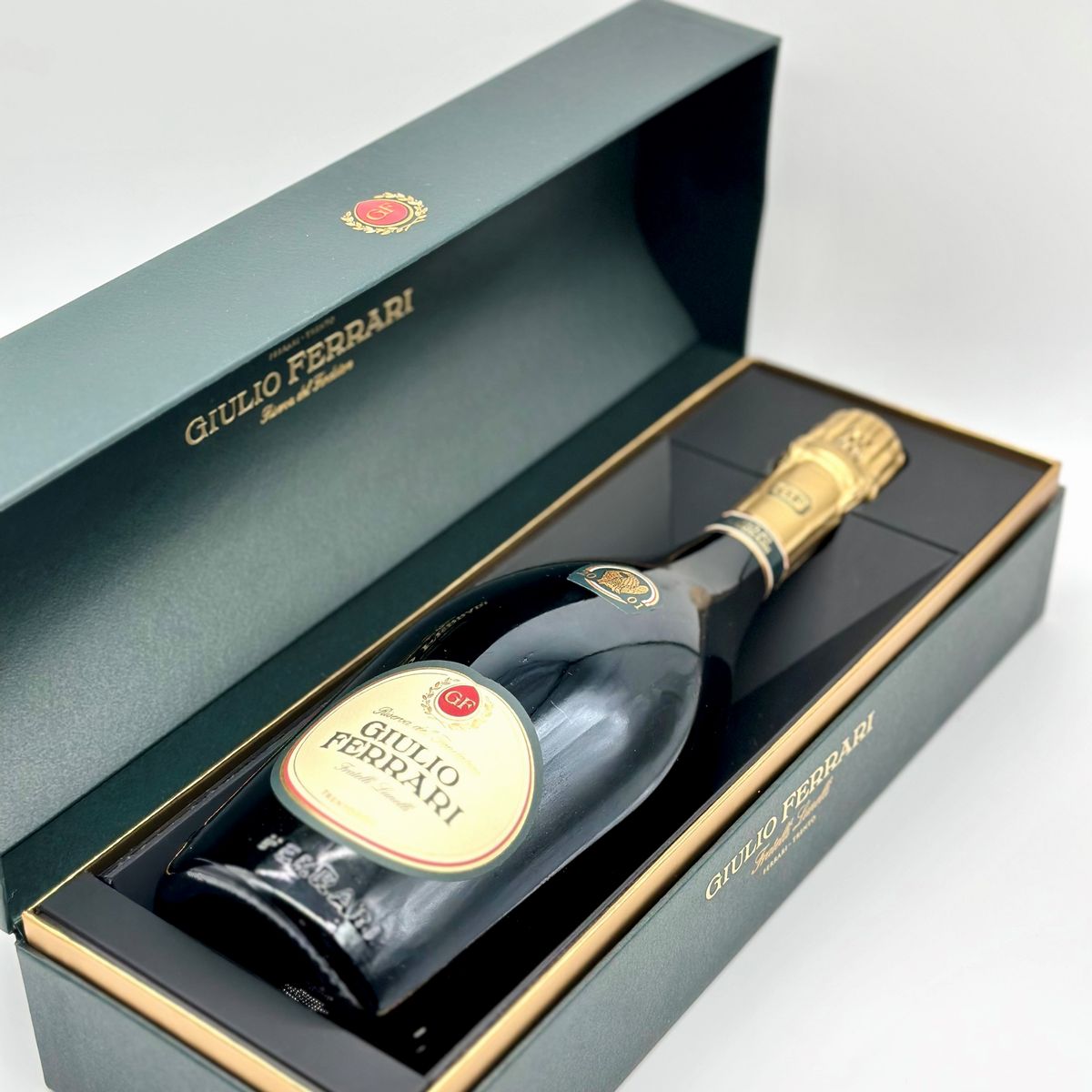 Fratelli Lunelli Ferrari, Giulio Ferrari Riserva del Fondatore Metodo Classico Trentodoc 2001