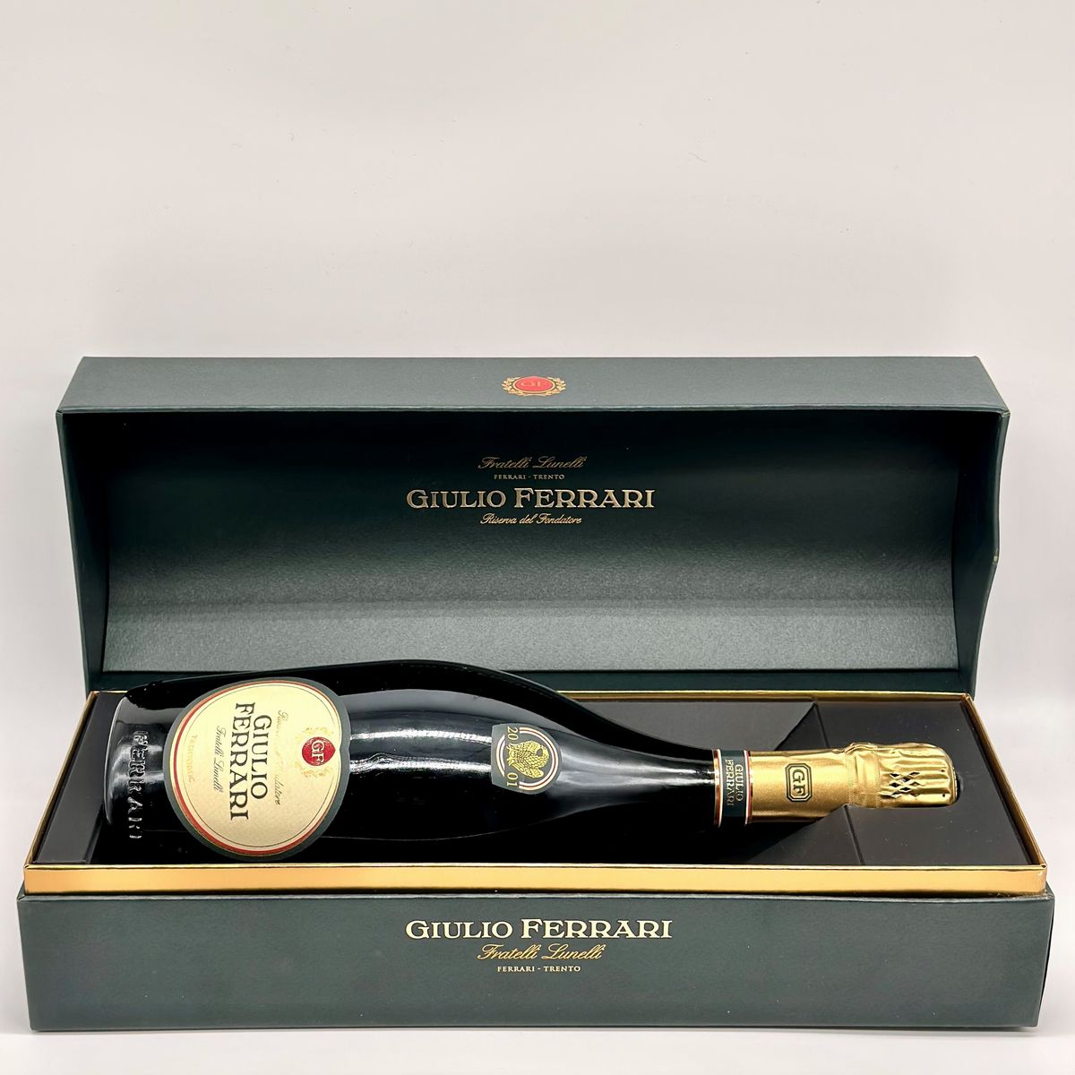 Fratelli Lunelli Ferrari, Giulio Ferrari Riserva del Fondatore Metodo Classico Trentodoc 2001