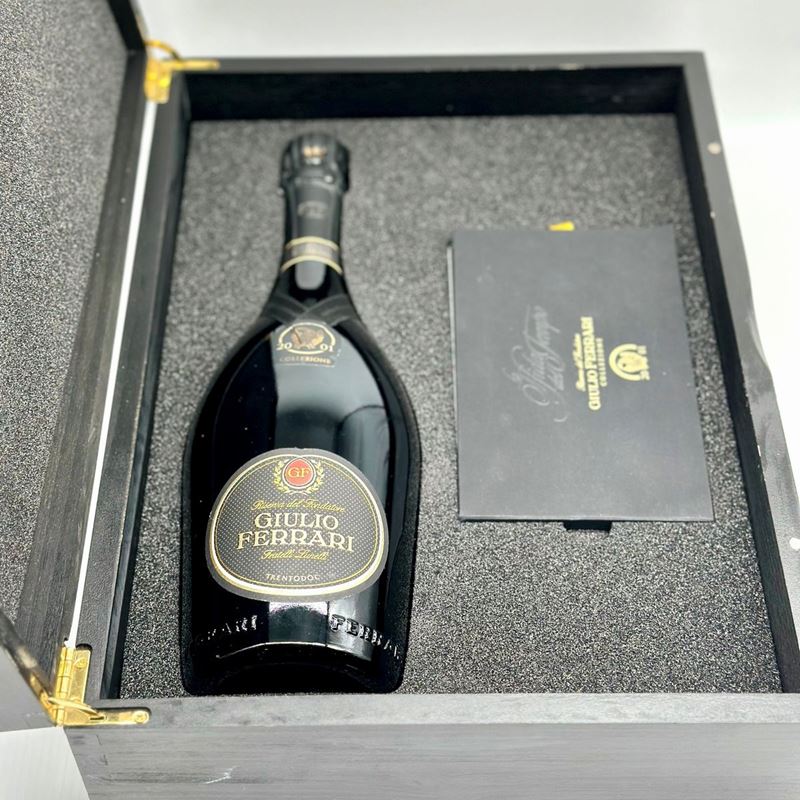 Fratelli Lunelli Ferrari, Giulio Ferrari Riserva del Fondatore Collezione Metodo Classico Trentod...