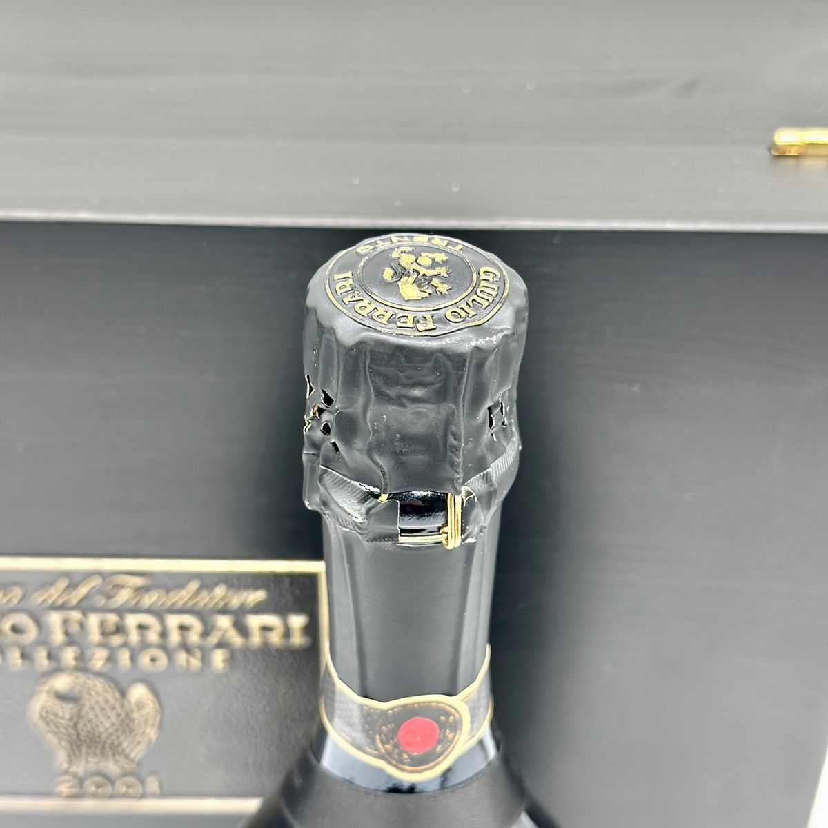 Fratelli Lunelli Ferrari, Giulio Ferrari Riserva del Fondatore Collezione Metodo Classico Trentod...