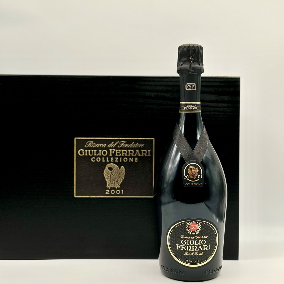 Fratelli Lunelli Ferrari, Giulio Ferrari Riserva del Fondatore Collezione Metodo Classico Trentod...