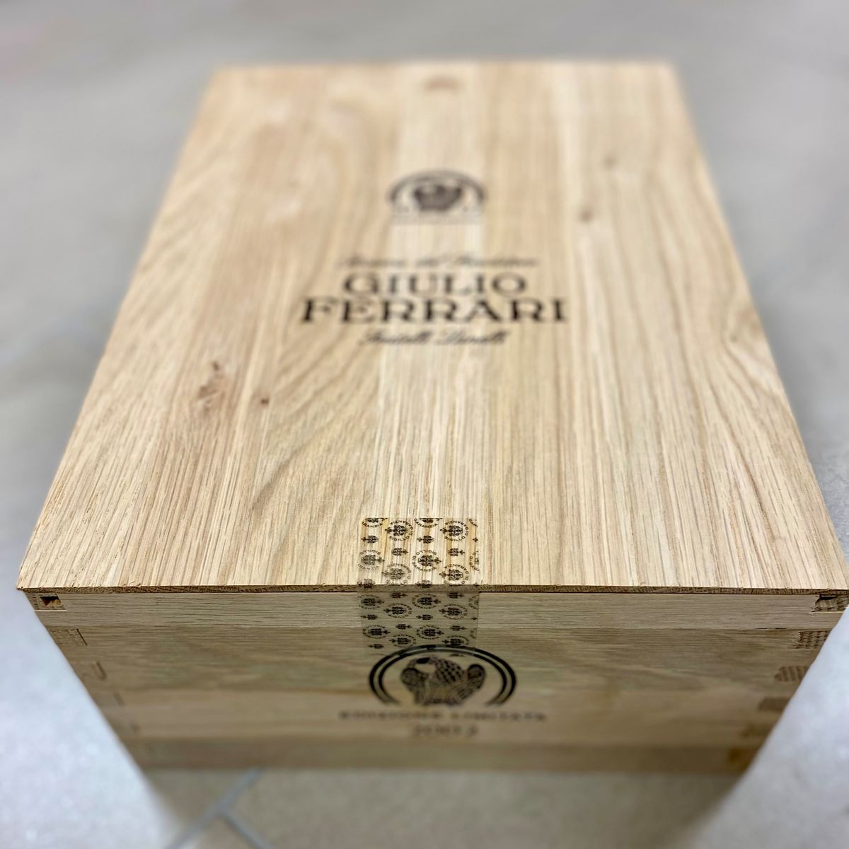 Fratelli Lunelli Ferrari, Giulio Ferrari Riserva del Fondatore Metodo Classico Trentodoc 2002 Lim...