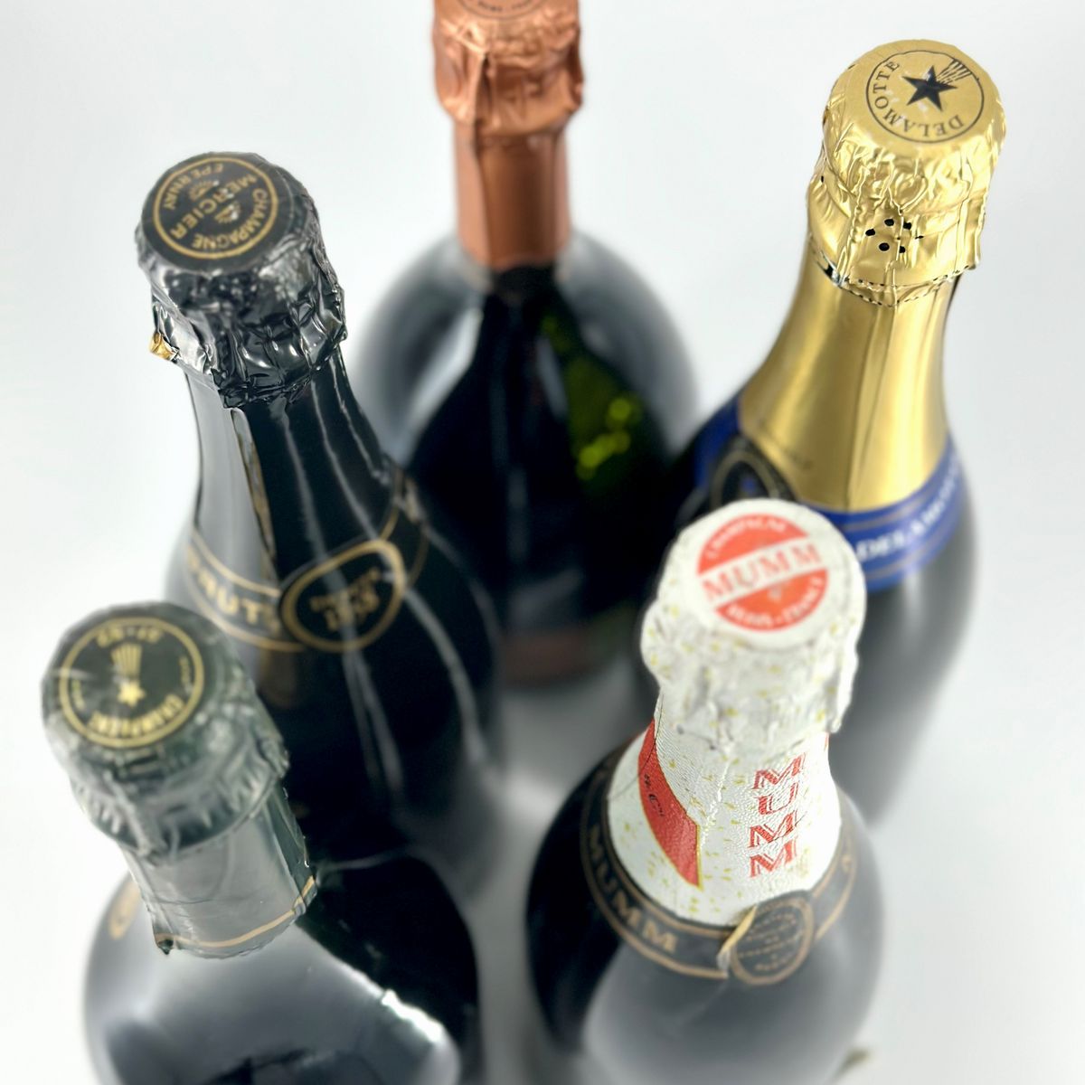 Champagne Brut Réserve Oudinot, Champagne Mercier Bulle D'or Cuvée, Champagne Dom Ruinart Rosé, C...