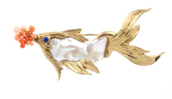 ASCIONE - Pearl silver and coral fish brooch