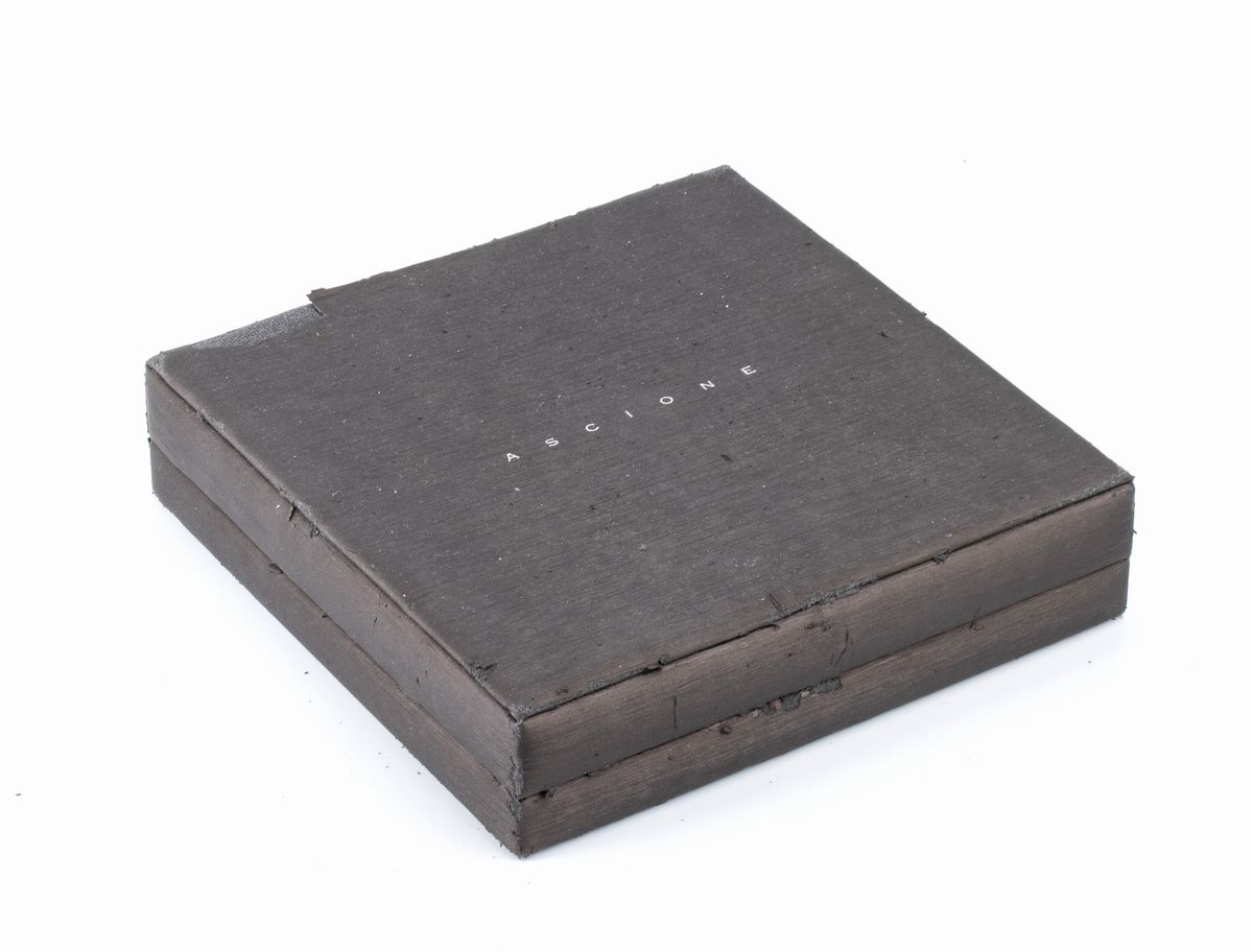 ASCIONE: collana in oro, perle astraliane e diamanti