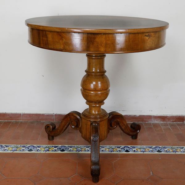 Tavolo gueridon in noce  (seconda metà XIX secolo)  - Asta Smart Auction: arredo, dipinti, sculture, argenti e altro a prezzi vantaggiosi - Bertolami Fine Art - Casa d'Aste