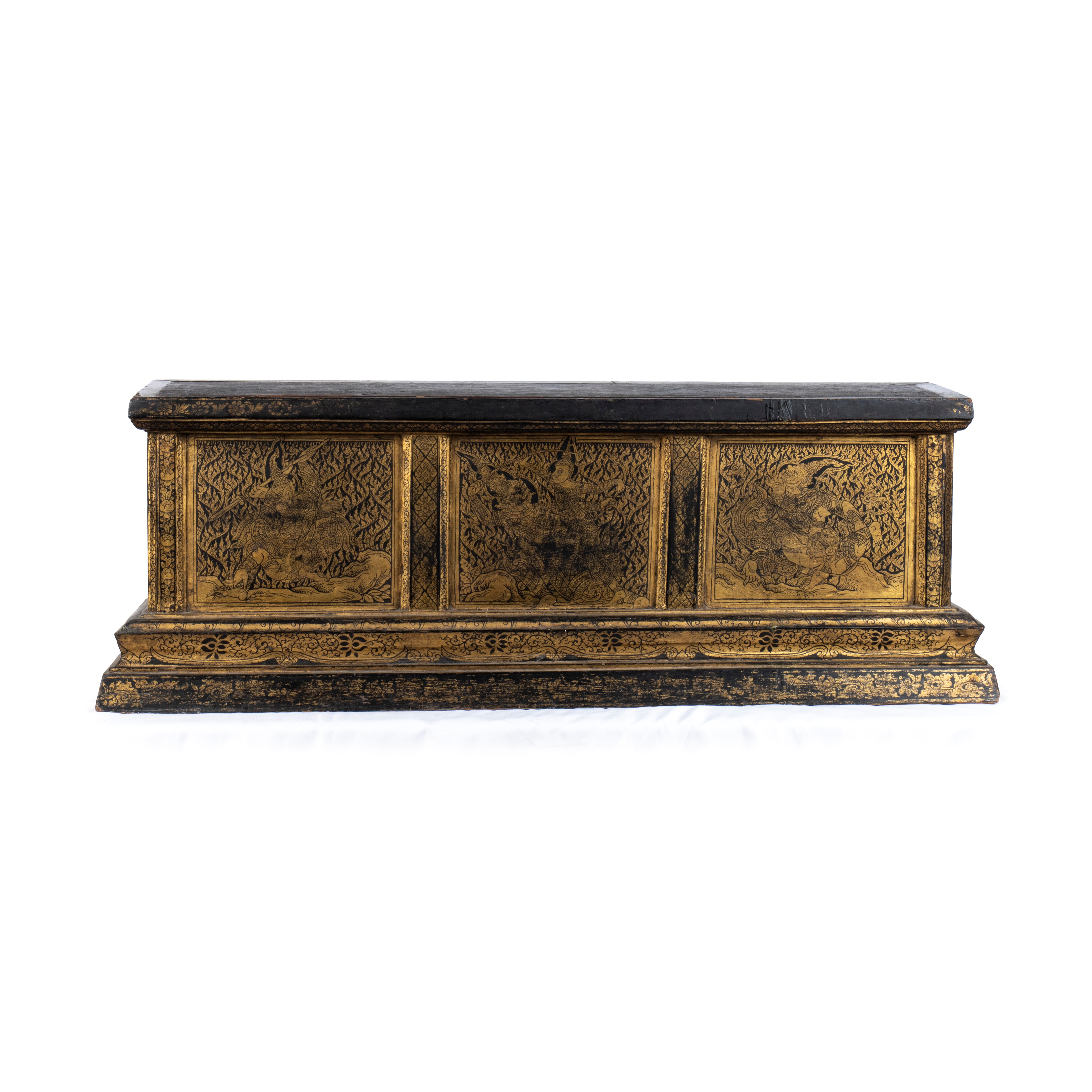 BAULE PER SCRITTURE IN LEGNO LACCATO E DORATO