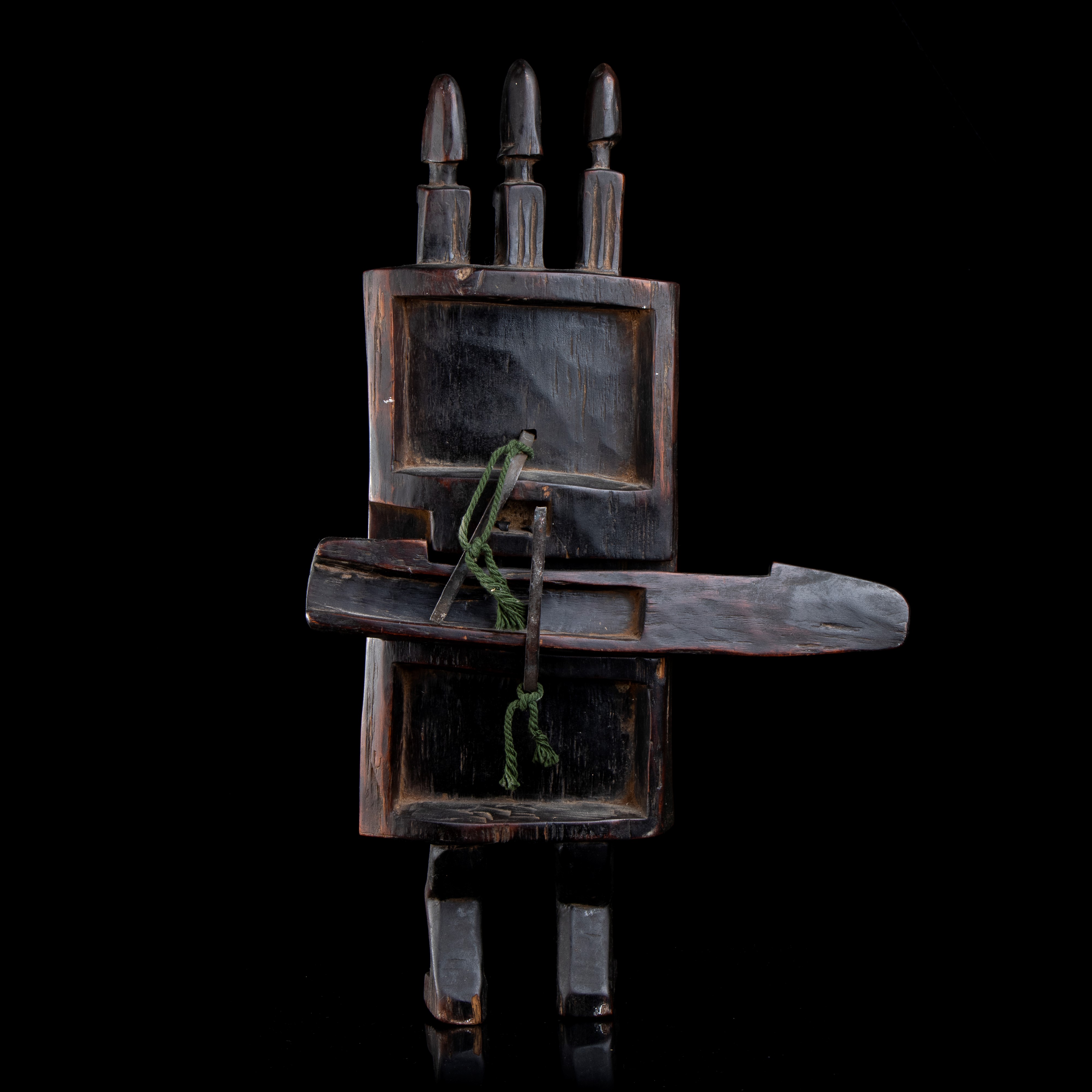 SERRATURA IN LEGNO E METALLO