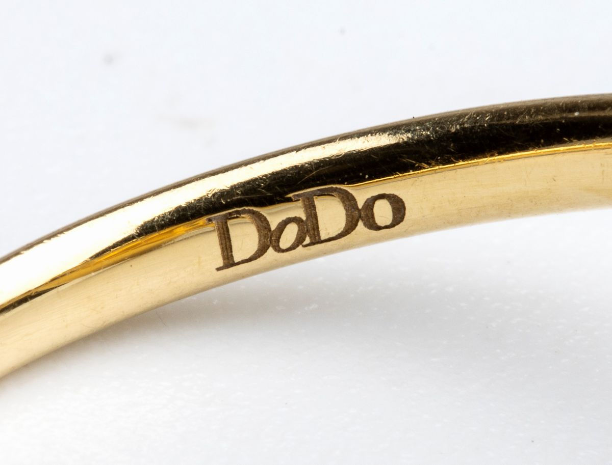 POMELLATO, collezione Dodo: anello in oro con motivo a cuore in pavé di diamanti