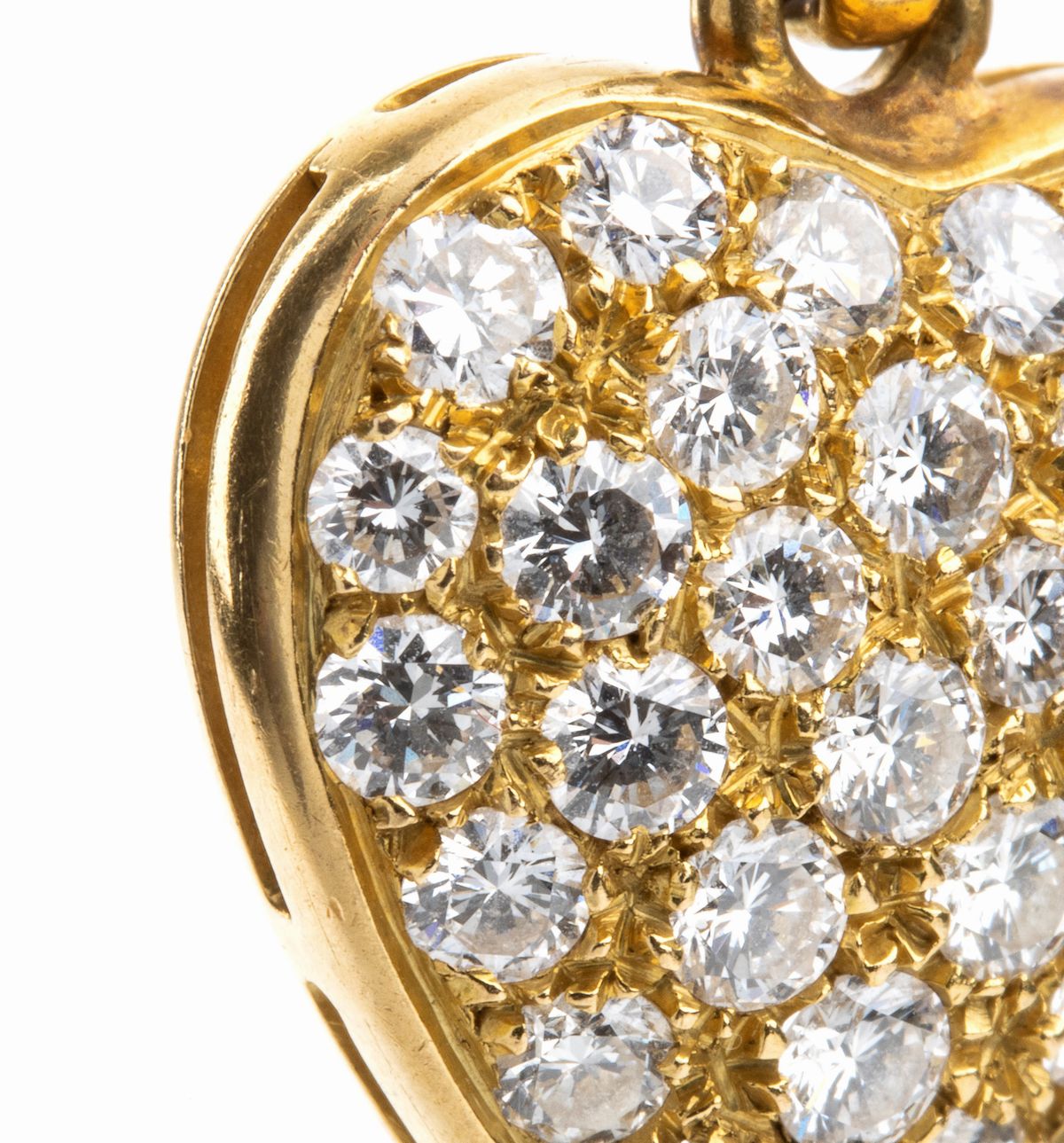 Pendente a Forma di Cuore in Oro e Diamanti