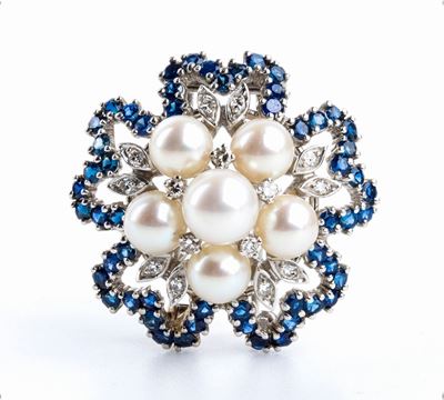Spilla Floreale in Oro con Perle, Zaffiri e Diamanti