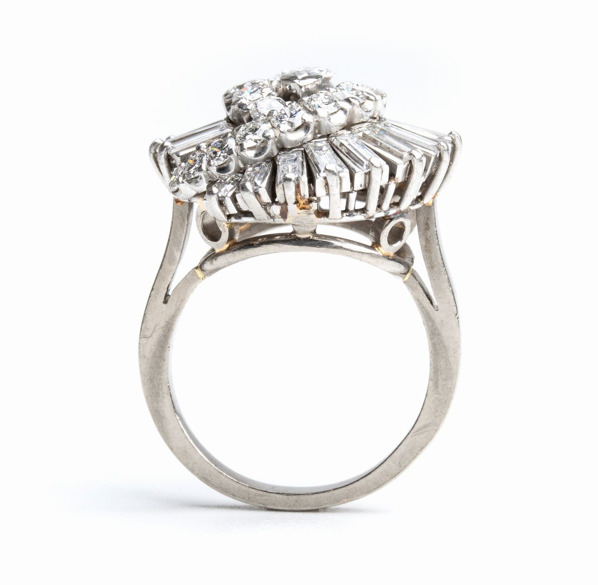 Anello in oro e diamanti