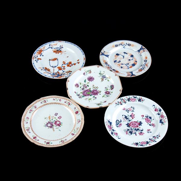 FIVE POLYCHROME ENAMELLED PORCELAIN DISHES