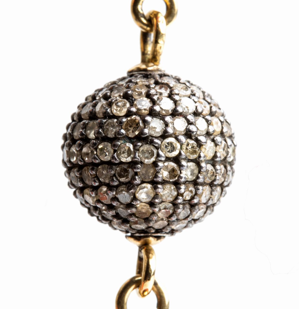 Orecchini Pendenti in Oro con Diamanti Brown e Corallo Cerasuolo
