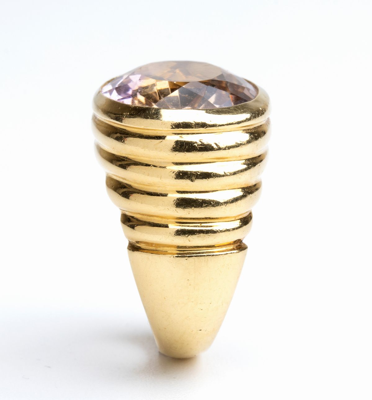 Anello in Oro con Pietra Rosa