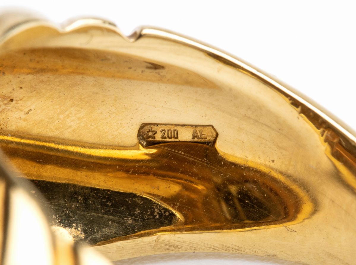 Anello in Oro con Pietra Rosa