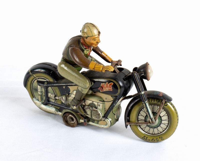 Arnold Mac700 Motocicletta