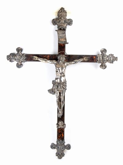 Crocifisso in Argento con Croce in Tartaruga