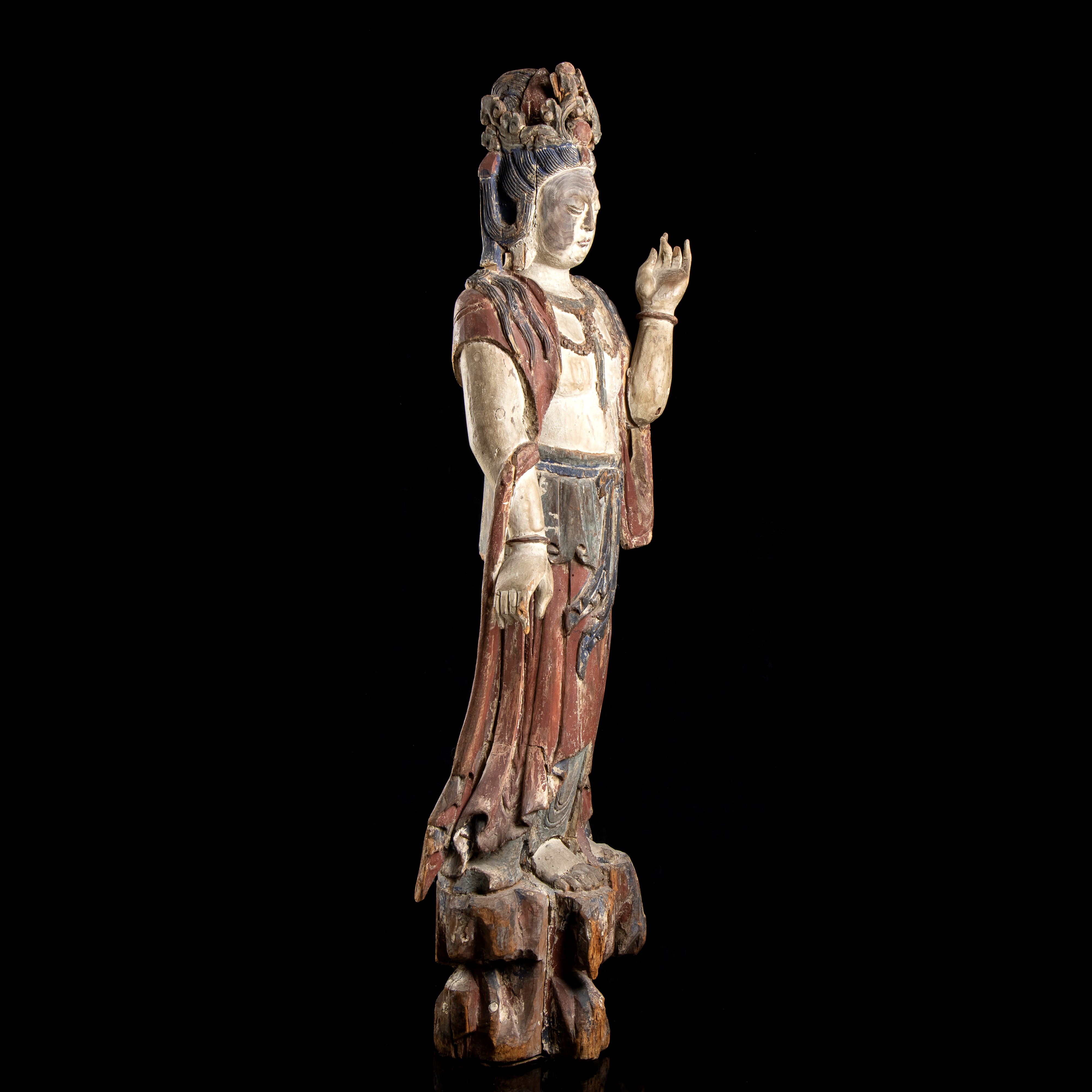 Grande Guanyin in Legno Dipinto