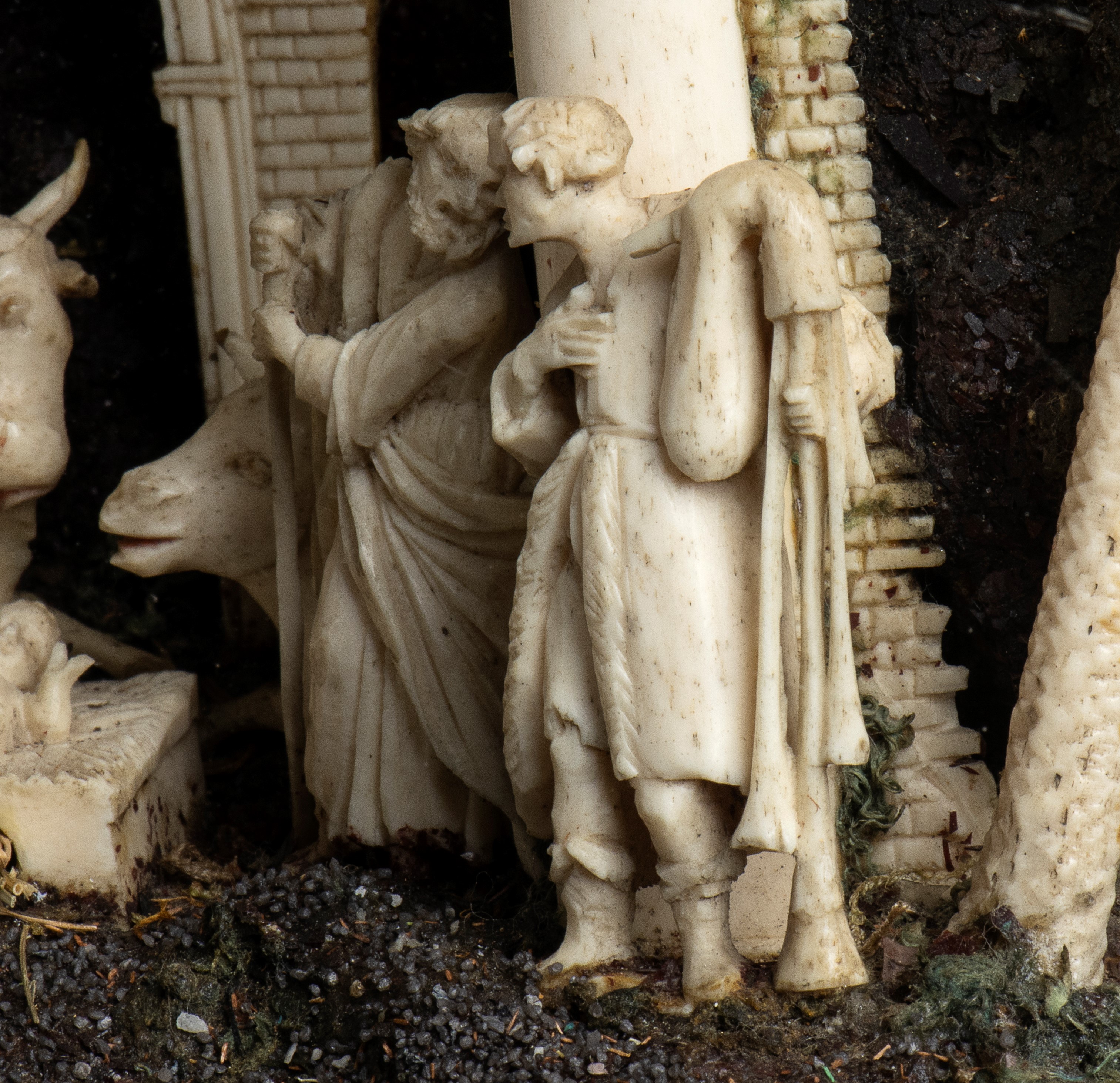 Andrea Tipa - Presepe Italiano in Avorio, Osso e Tartaruga