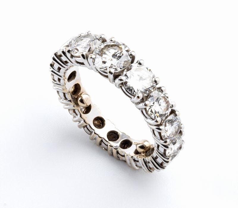 Veretta eternity in oro con diamanti