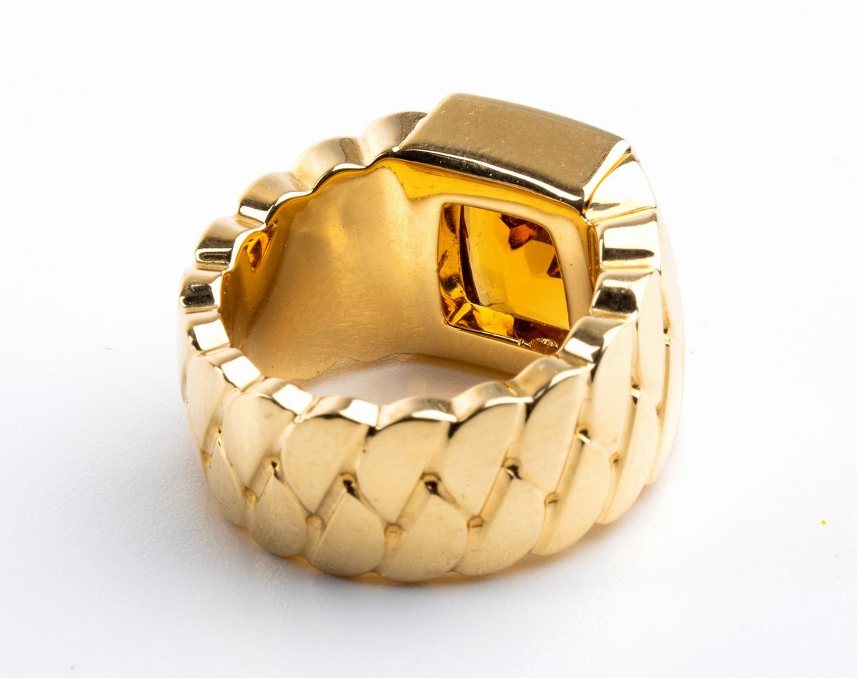 CARTIER: anello in oro con quarzo citrino