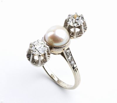 Anello in Oro con Perla e Diamanti - Anni '30