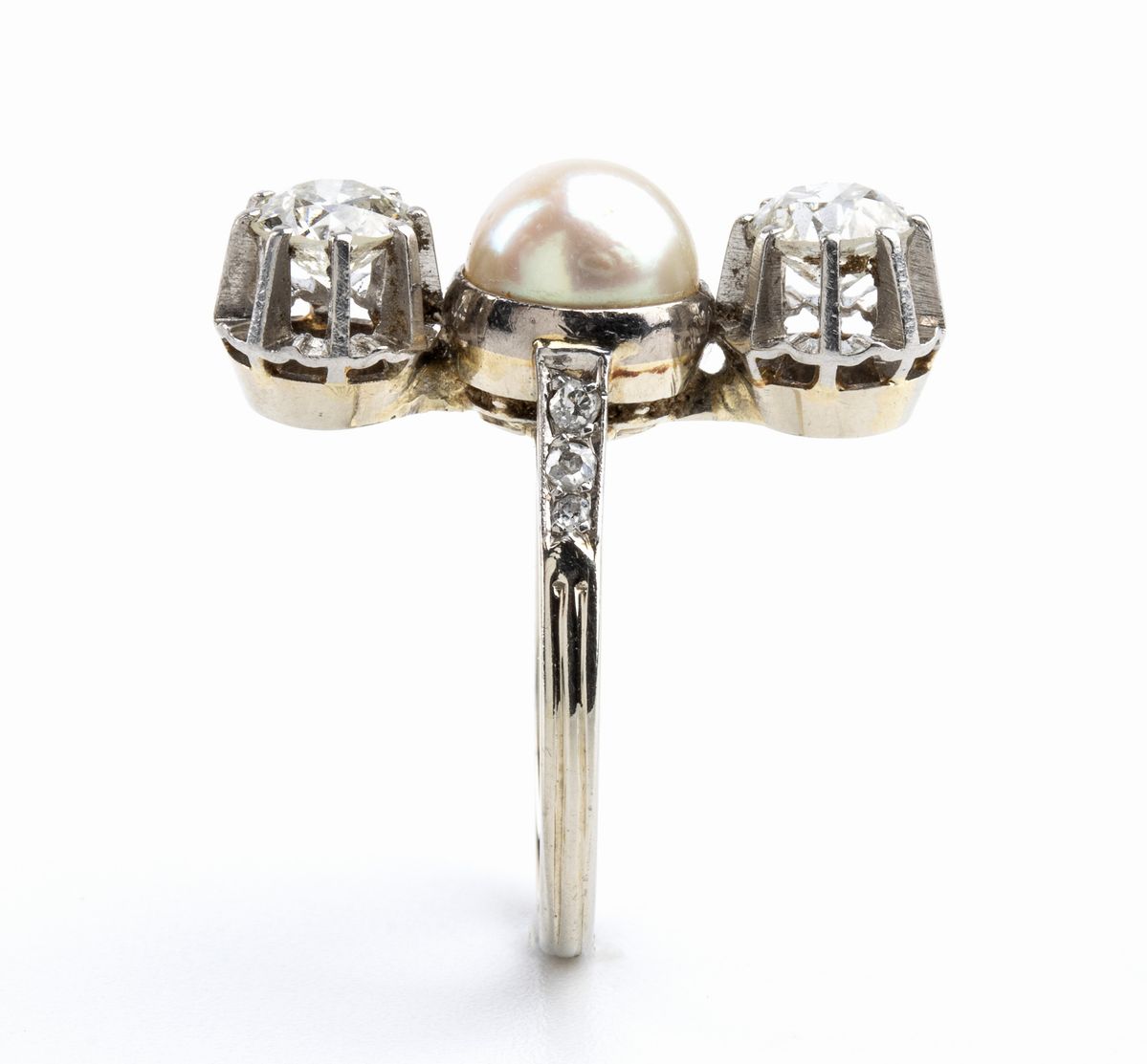 Anello in Oro con Perla e Diamanti - Anni '30