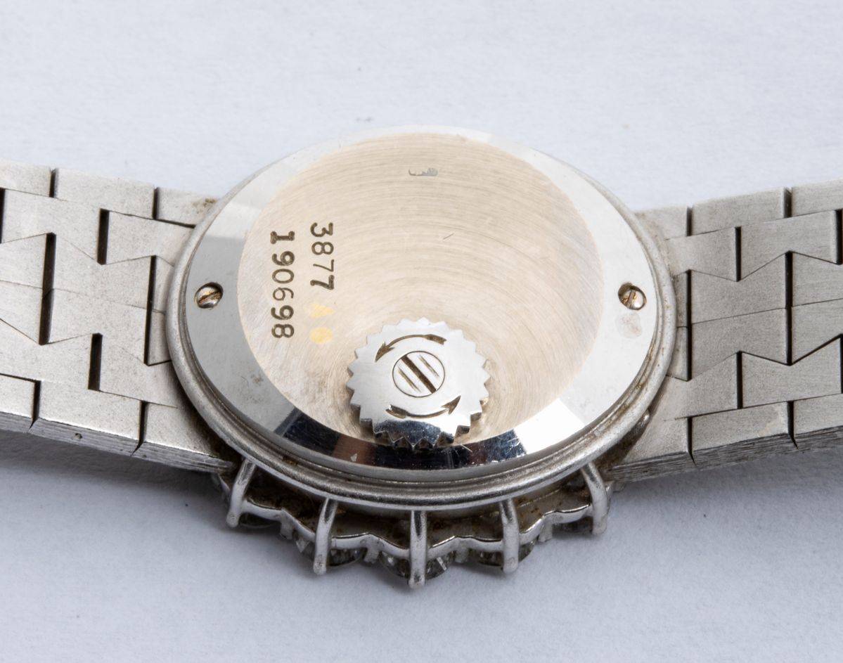 Piaget: Orologio da Polso Lady On Oro Bianco 18k e Brillanti Ref. 3877, Anni '60