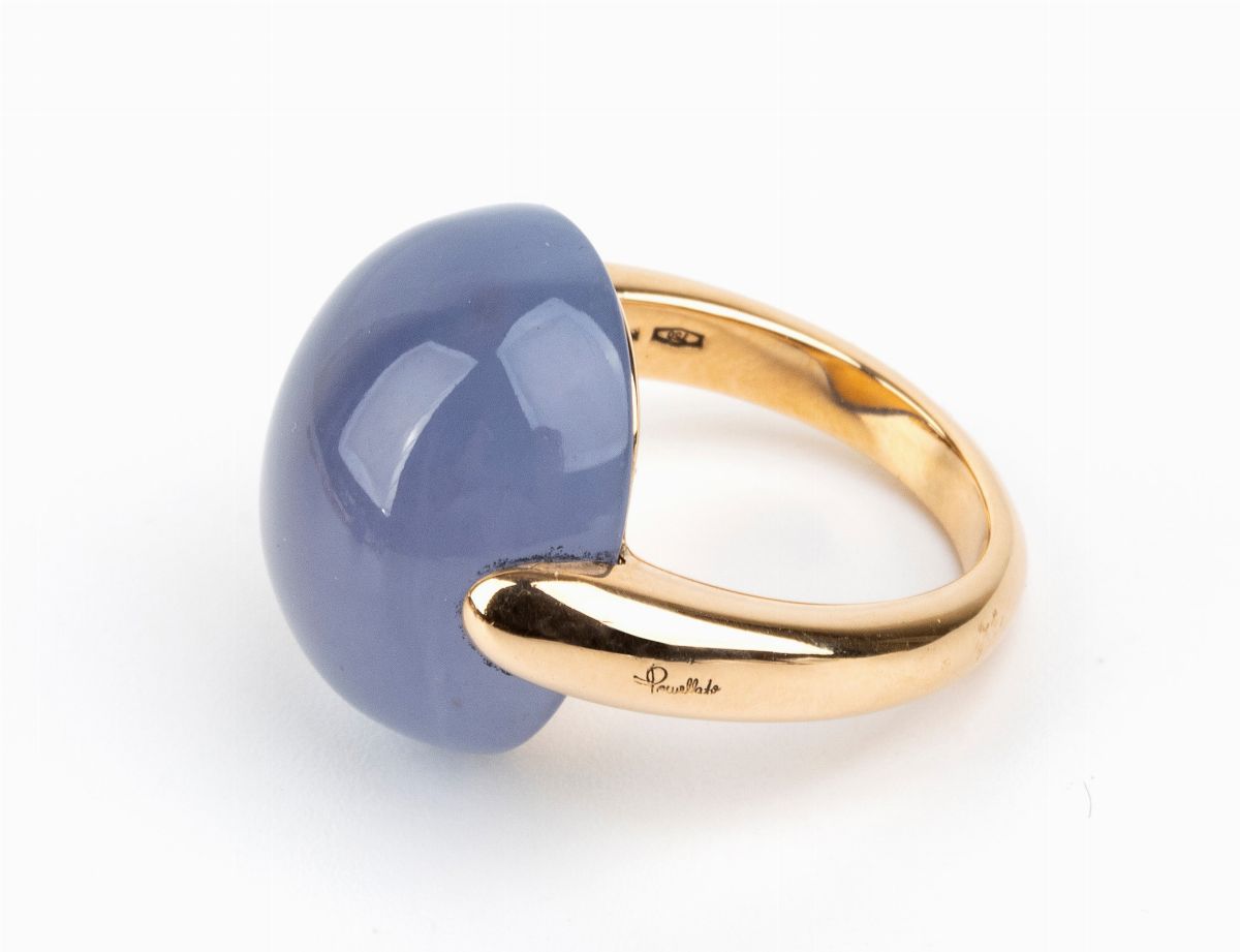 POMELLATO, collezione Luna: parure composta da un girocollo, un bracciale ed un paio di orecchini...