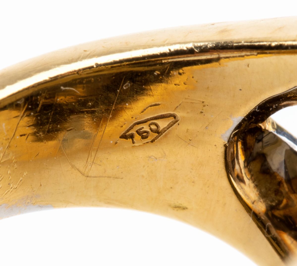 Anello con quarzo verde e diamanti