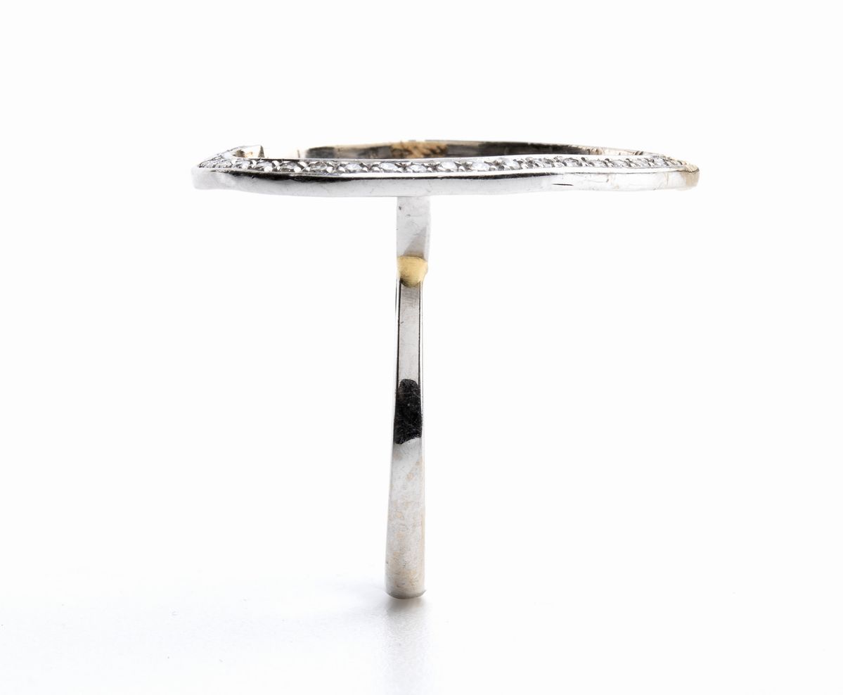 Anello in Oro con Diamanti