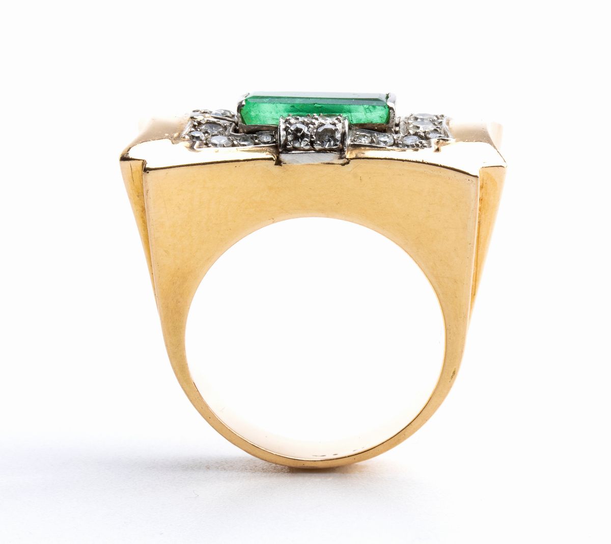 Anello in Oro Giallo con Smeraldo e Diamanti - Anni '40