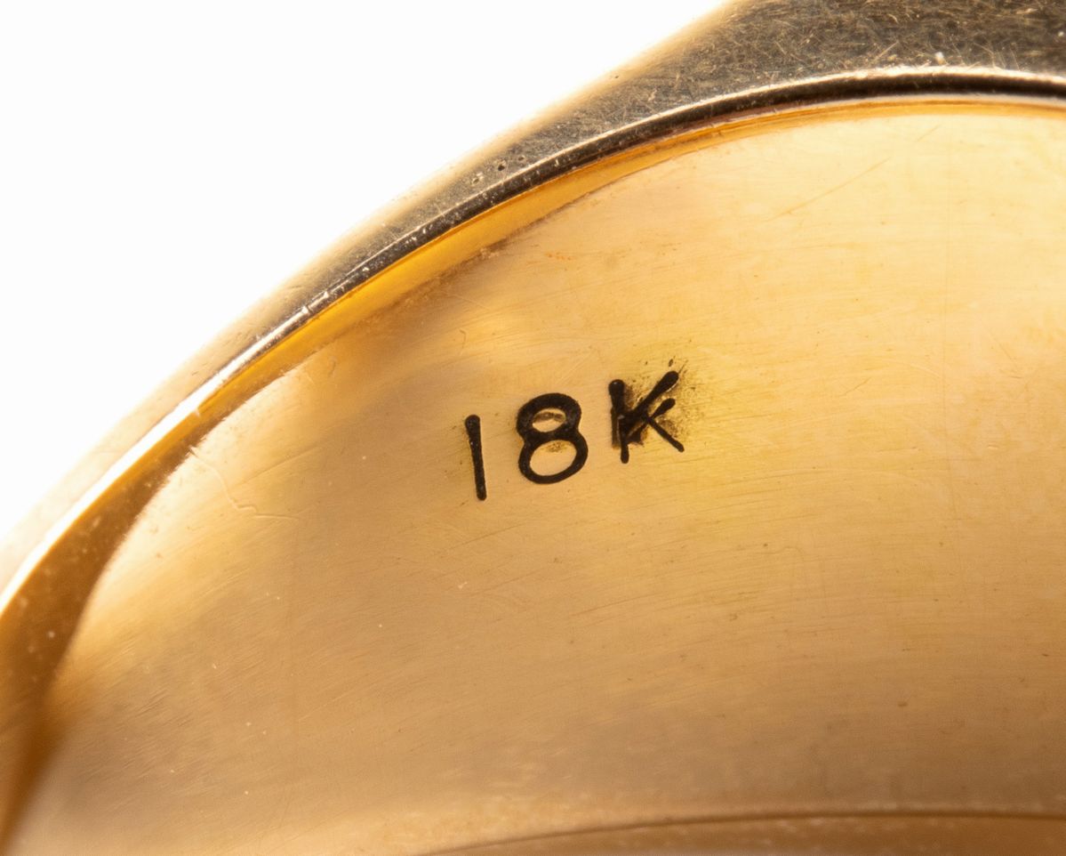 Anello in Oro Giallo con Smeraldo e Diamanti - Anni '40