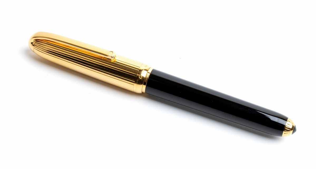 Le Must De Cartier: Penna Stilografica Phantere, Pennino in Oro 18k
