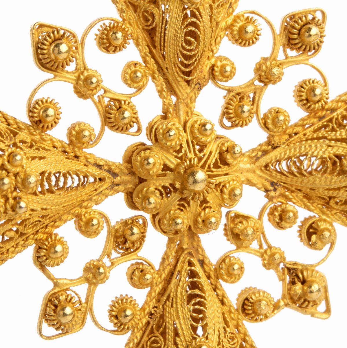 Pendente Croce di Malta, Filigrana e Micro Granulazione in Oro Giallo
