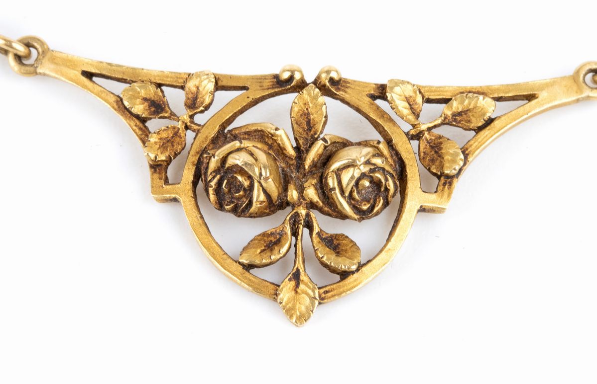 Girocollo Liberty in Oro con Perline e Motivi Floreali - Fine XIX Secolo