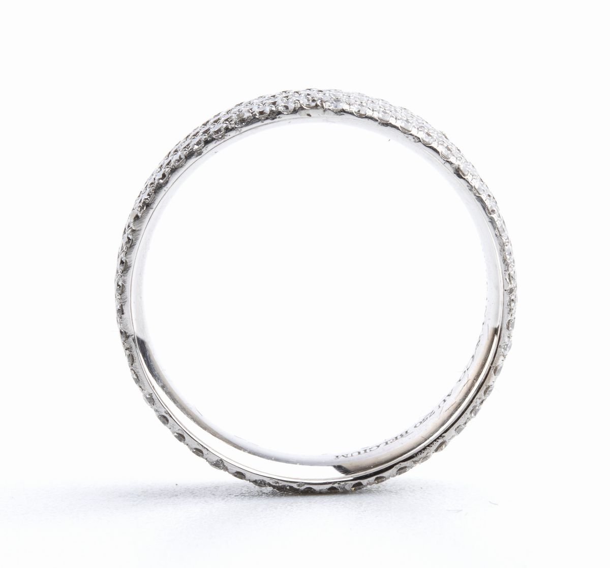 TIFFANY & Co.: anello a fascia con diamanti