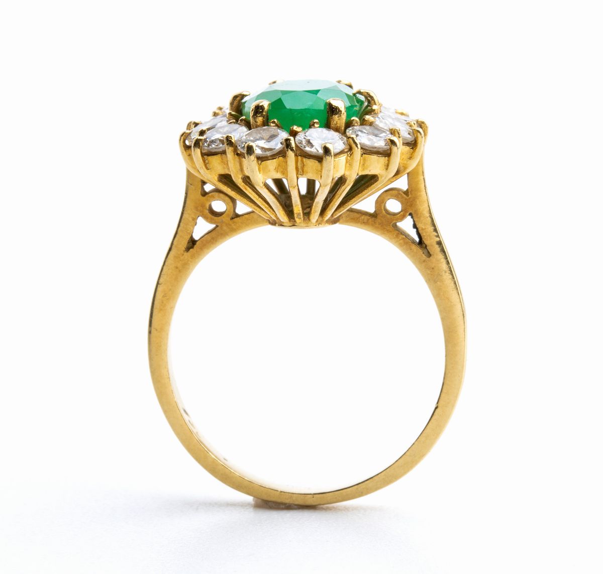 Anello in Oro con Smeraldo e Diamanti